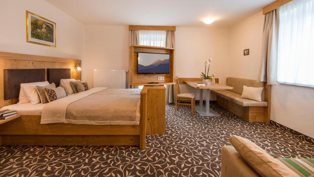 Pension Appartements Gabriele バードガシュタイン エクステリア 写真